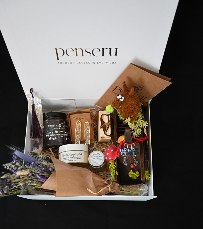 Box flora-fauna-artistry - View 1